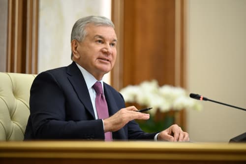 Рассмотрены меры по развитию медицинской инфраструктуры и расширению участия частного сектора в отрасли