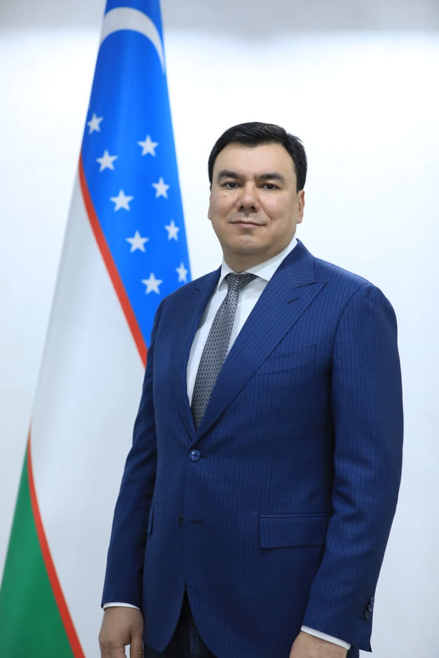 Abduxakimov Aziz Abdukaxarovich