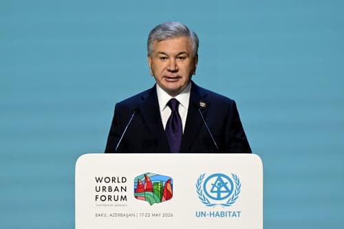 Shavkat Mirziyoyev Put Forward Key Initiatives on Sustainable Cities in Baku