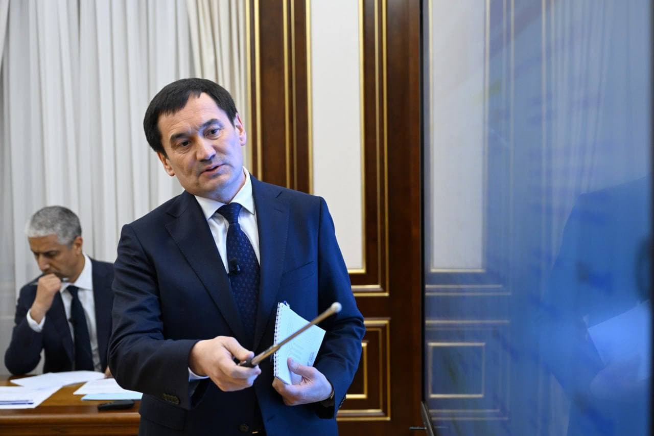 Progress of transport infrastructure projects reviewed