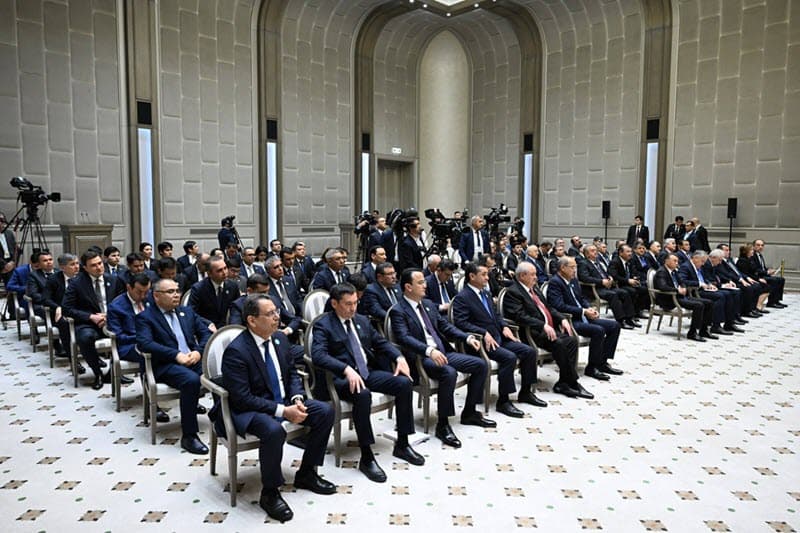 Ўзбекистон ва Тожикистон Президентлари самарали музокаралар натижаларини сарҳисоб қилдилар