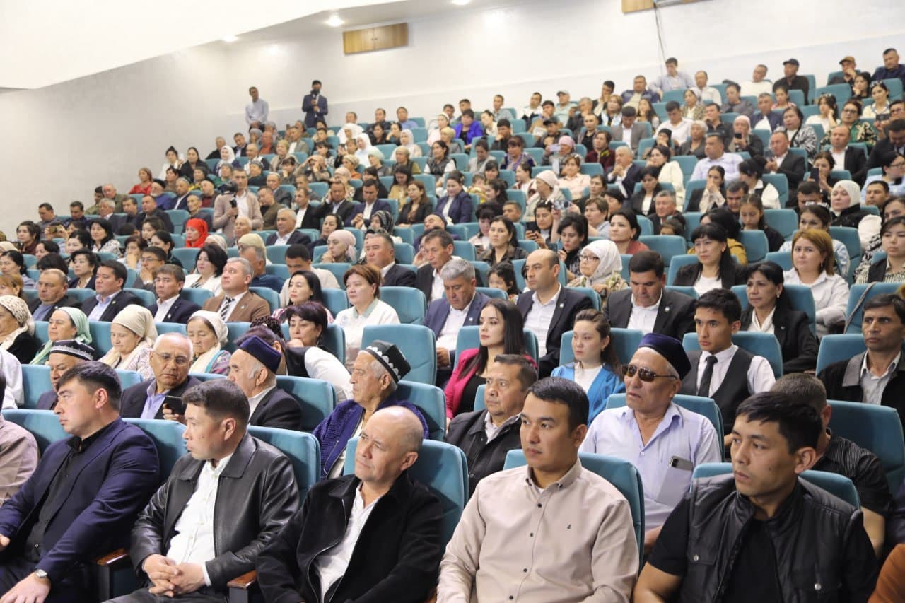 “Янги Ангрен” маданият ва спорт мажмуаси фойдаланишга топширилди