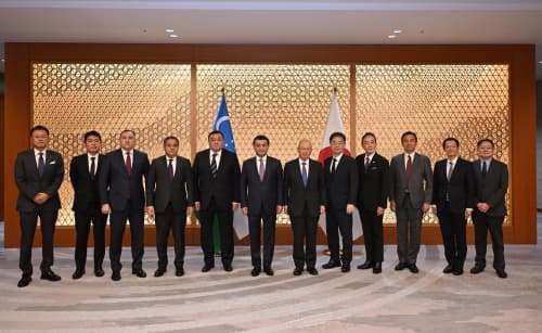 On the Visit of the Foreign Minister of the Republic of Uzbekistan to Japan