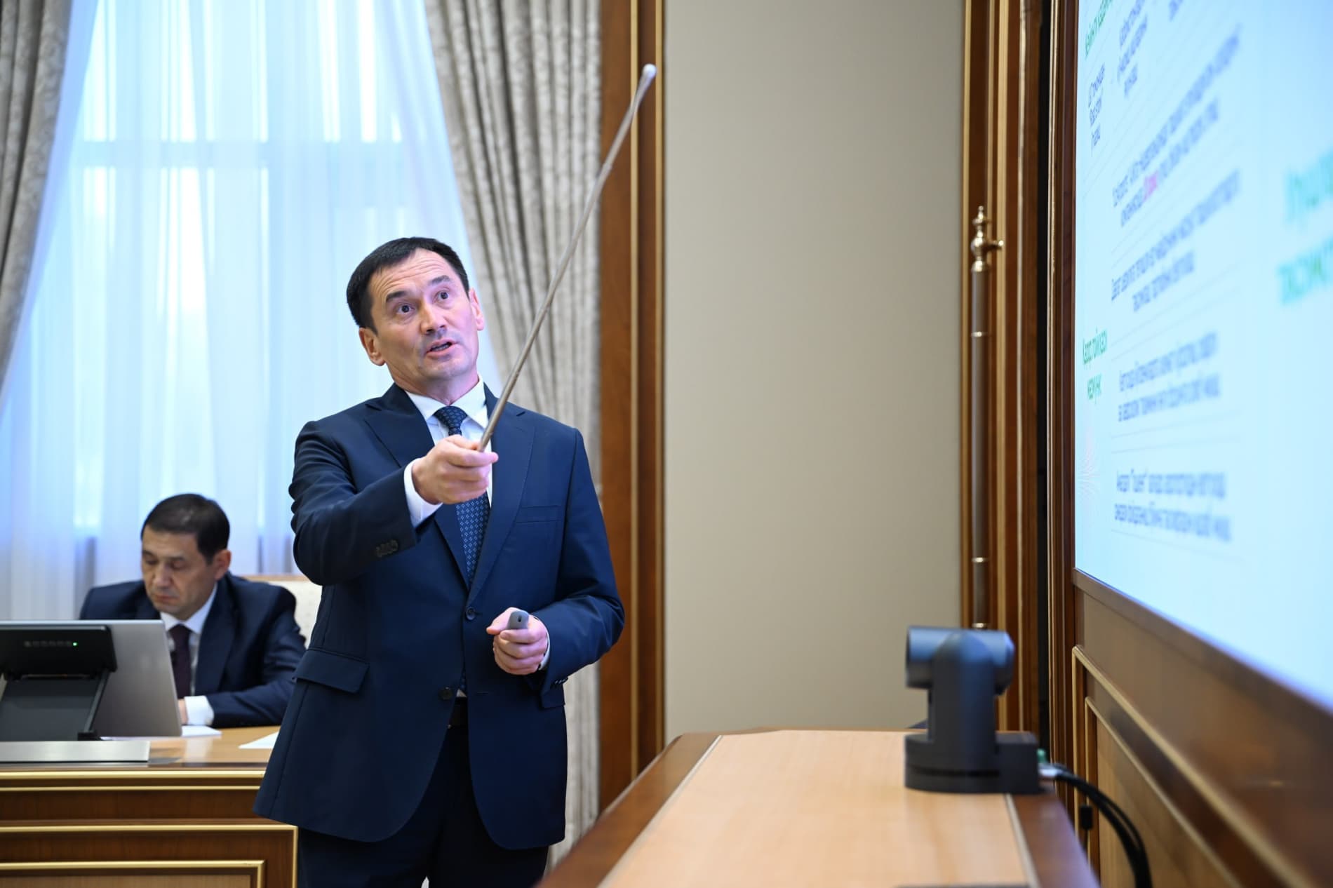 Progress on major transport and logistics projects reviewed