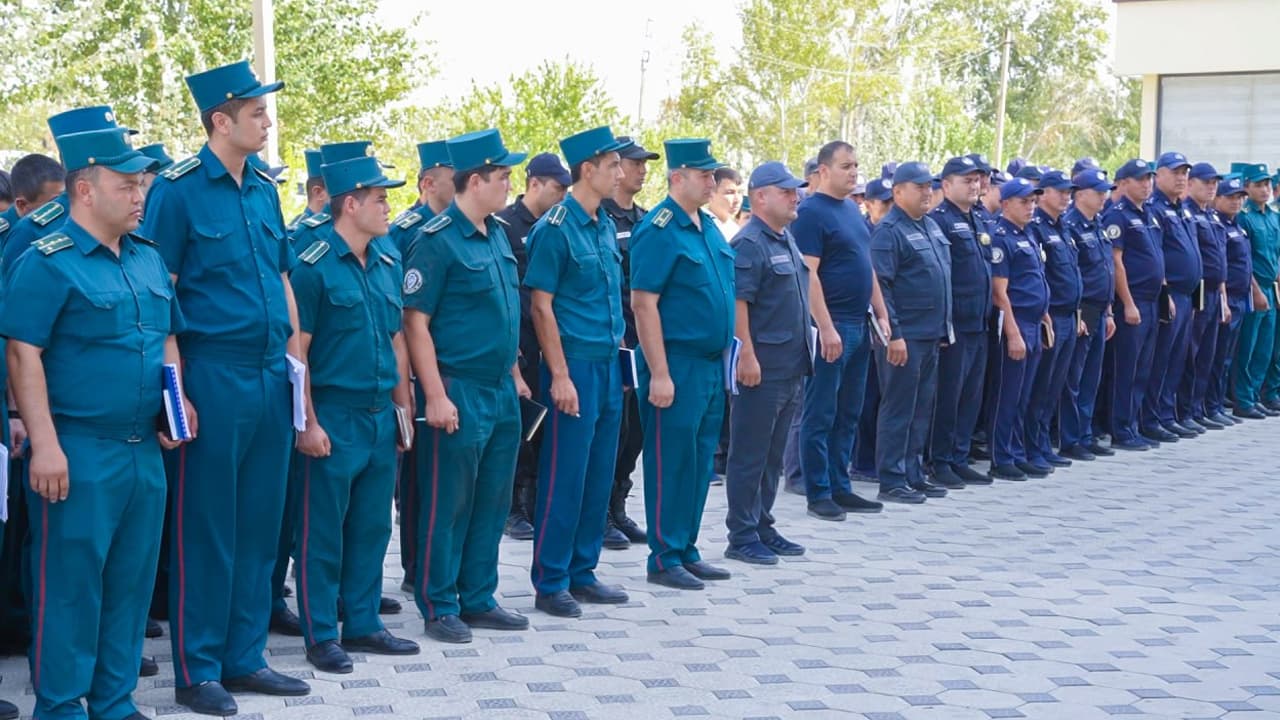 Qashqadaryo viloyati IIB rahbariyati tomonidan Qarshi tumanidagi “qizil” toifadagi mahallalarda kriminogen vaziyat oʻrganildi