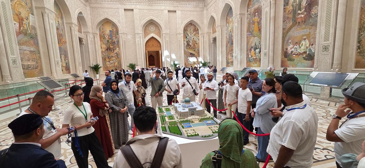 Central Asian tour operators visit the Islamic Civilization Center under the "Umrah Plus and Pilgrimage Tourism" initiative