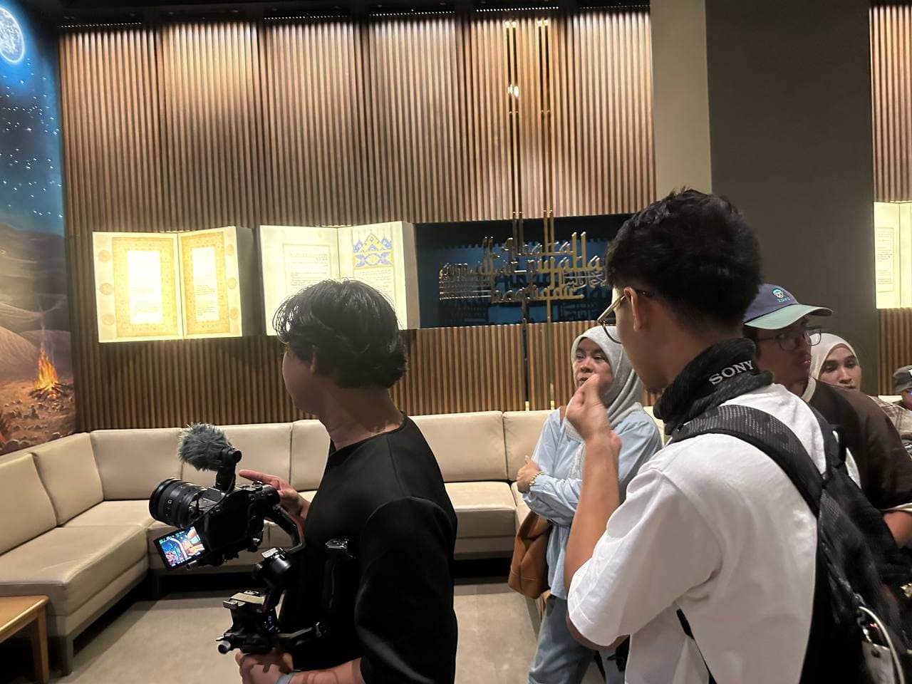 Malaysian students capture Samarkand’s landmarks in a “storytelling” format