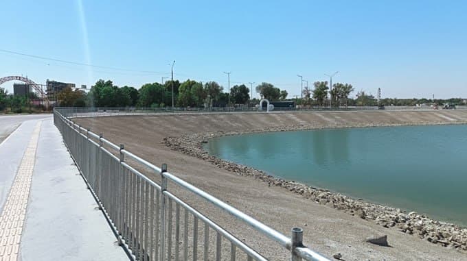 A new tourist destination is being created around an artificial lake in Navoi