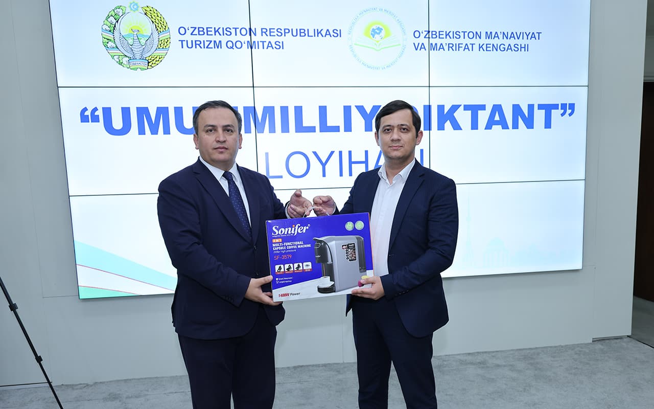 Tourism Committee holds “Nationwide dictation” to mark Uzbek Language Day