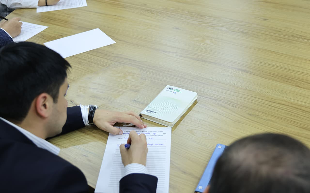 Tourism Committee holds “Nationwide dictation” to mark Uzbek Language Day