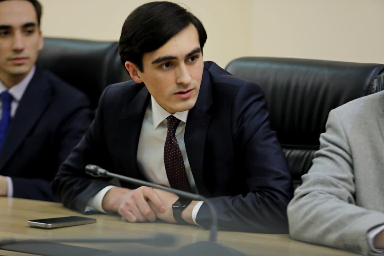 Meeting with Young Employees Held at the Ministry of Investment, Industry and Trade Following the President’s Instructions