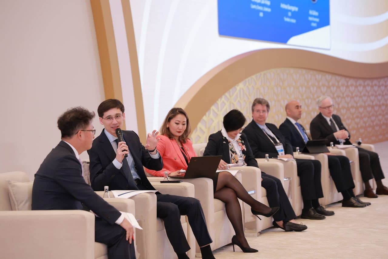 A seminar on stimulating foreign direct investment in Central Asia was held on the sidelines of the 59th ADB Annual Meeting in Samarkand.