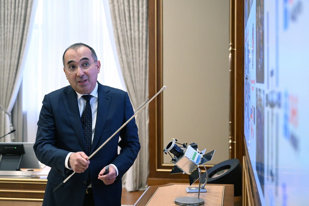 Fazoga sun’iy yo‘ldosh uchirish va birinchi milliy kosmonavtni tayyorlash bo‘yicha takliflar ko‘rib chiqildi