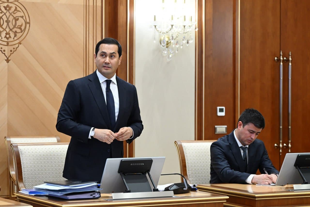 Davlat xizmatlarini koʻrsatishda byurokratiyani qisqartirish choralari koʻrib chiqildi