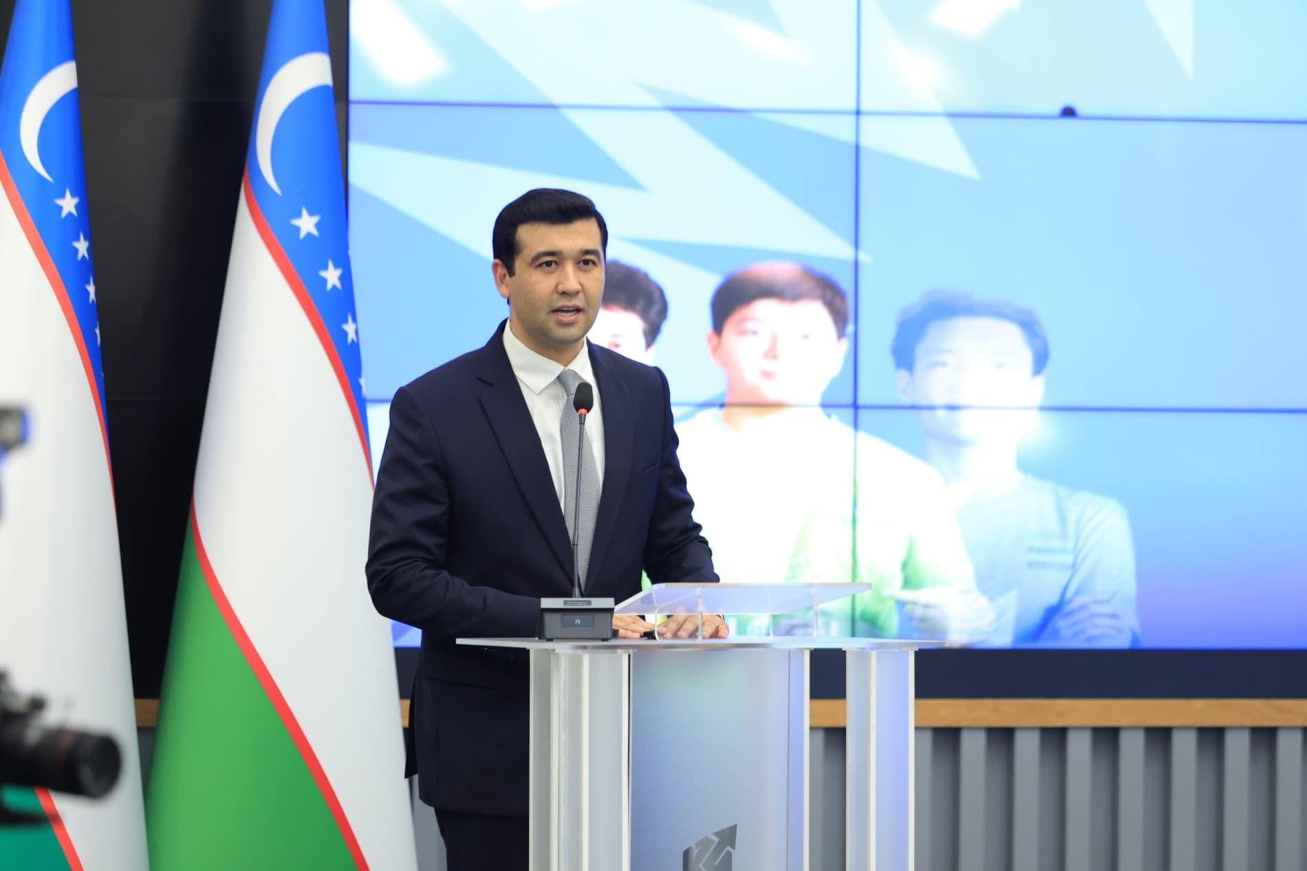 Winners of the First Global Challenge 2026 international robotics competition honored
