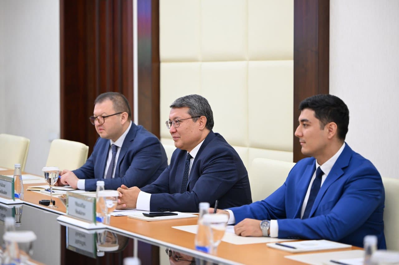 Uzbekistan and Azerbaijan discuss ways to expand legal cooperation