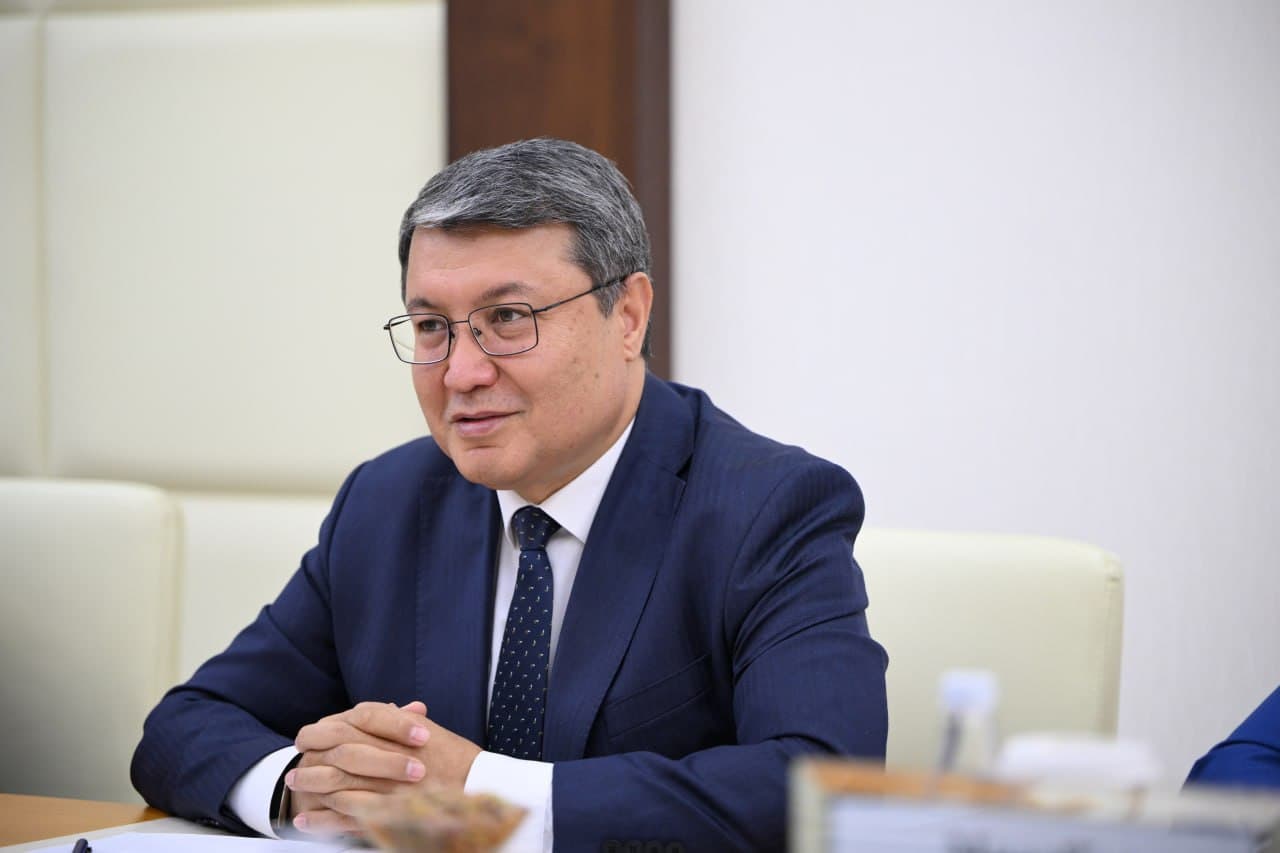 Uzbekistan and Azerbaijan discuss ways to expand legal cooperation