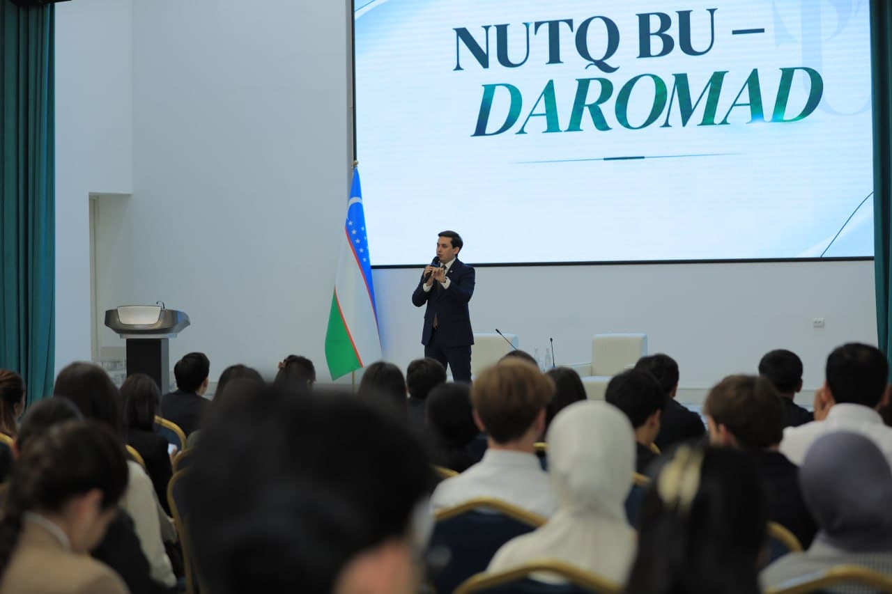 Yoshlarga shaxsiy rivojlanish va axborot siyosatiga oid mahorat darsi o‘tkazildi