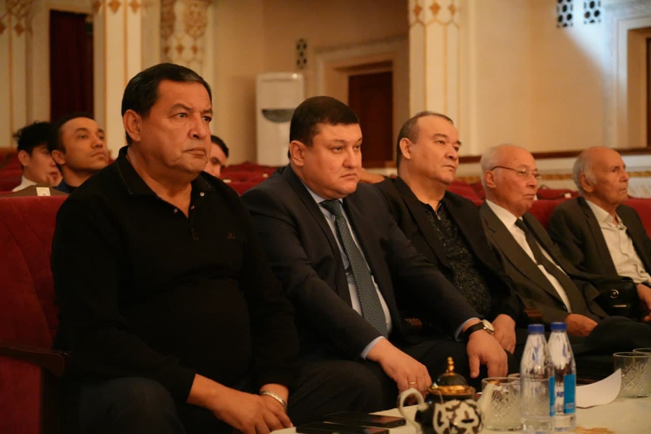 Muqimiy teatrida “Xumoy” spektaklining jamoatchilik ko‘rigi va muhokamasi bo‘lib o‘tdi