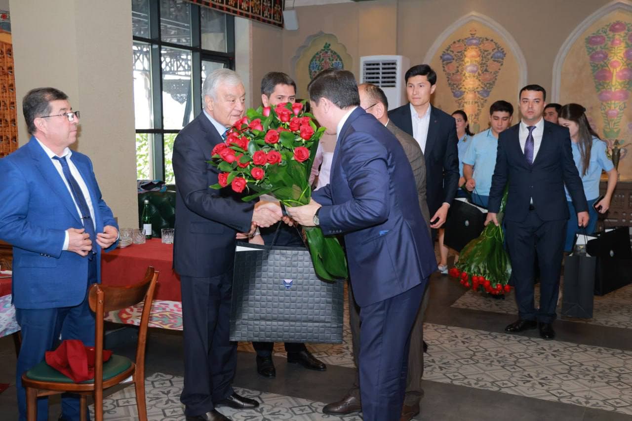 «Поклон учителю» — преемственность поколений
