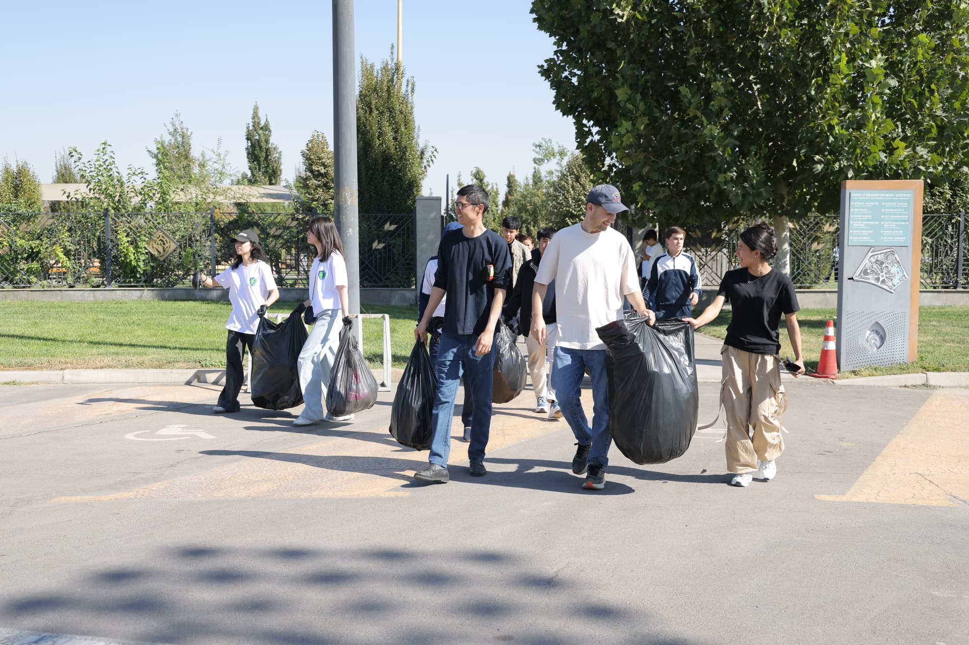 Tashkent hosts "Green Games" and sports marathons