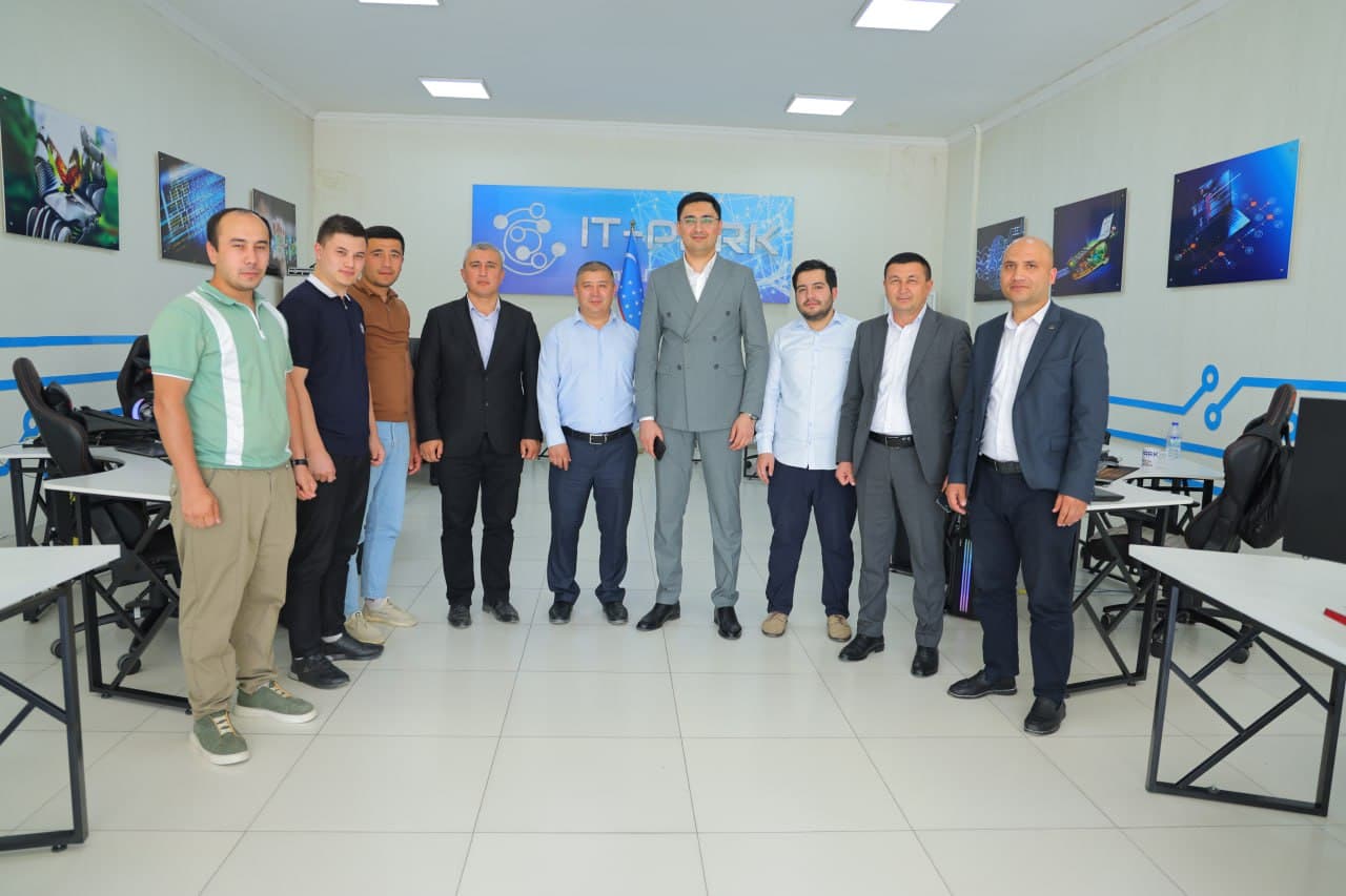 The Minister's Advisor got acquainted with the ongoing work on digitalization in higher educational institutions of Namangan and Fergana regions