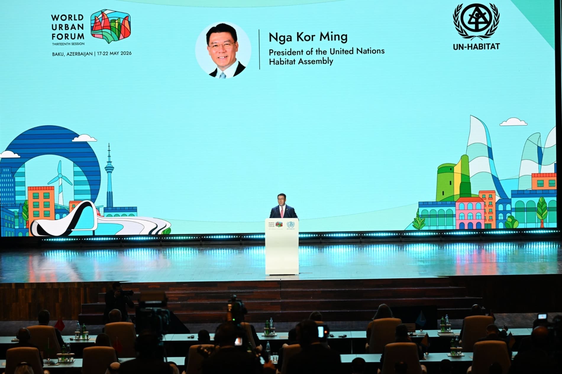 Shavkat Mirziyoyev Put Forward Key Initiatives on Sustainable Cities in Baku