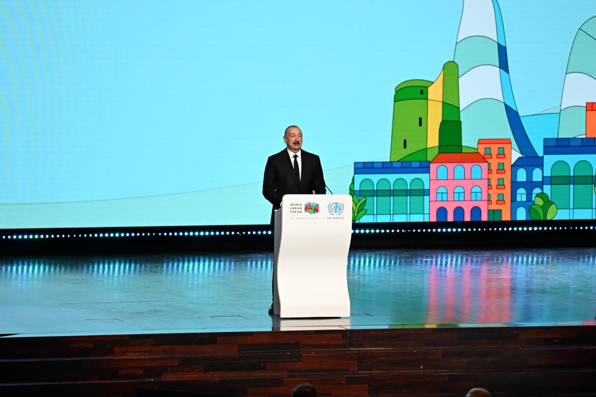 Shavkat Mirziyoyev Put Forward Key Initiatives on Sustainable Cities in Baku